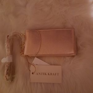 Antik Kraft Crossover cell phone purse